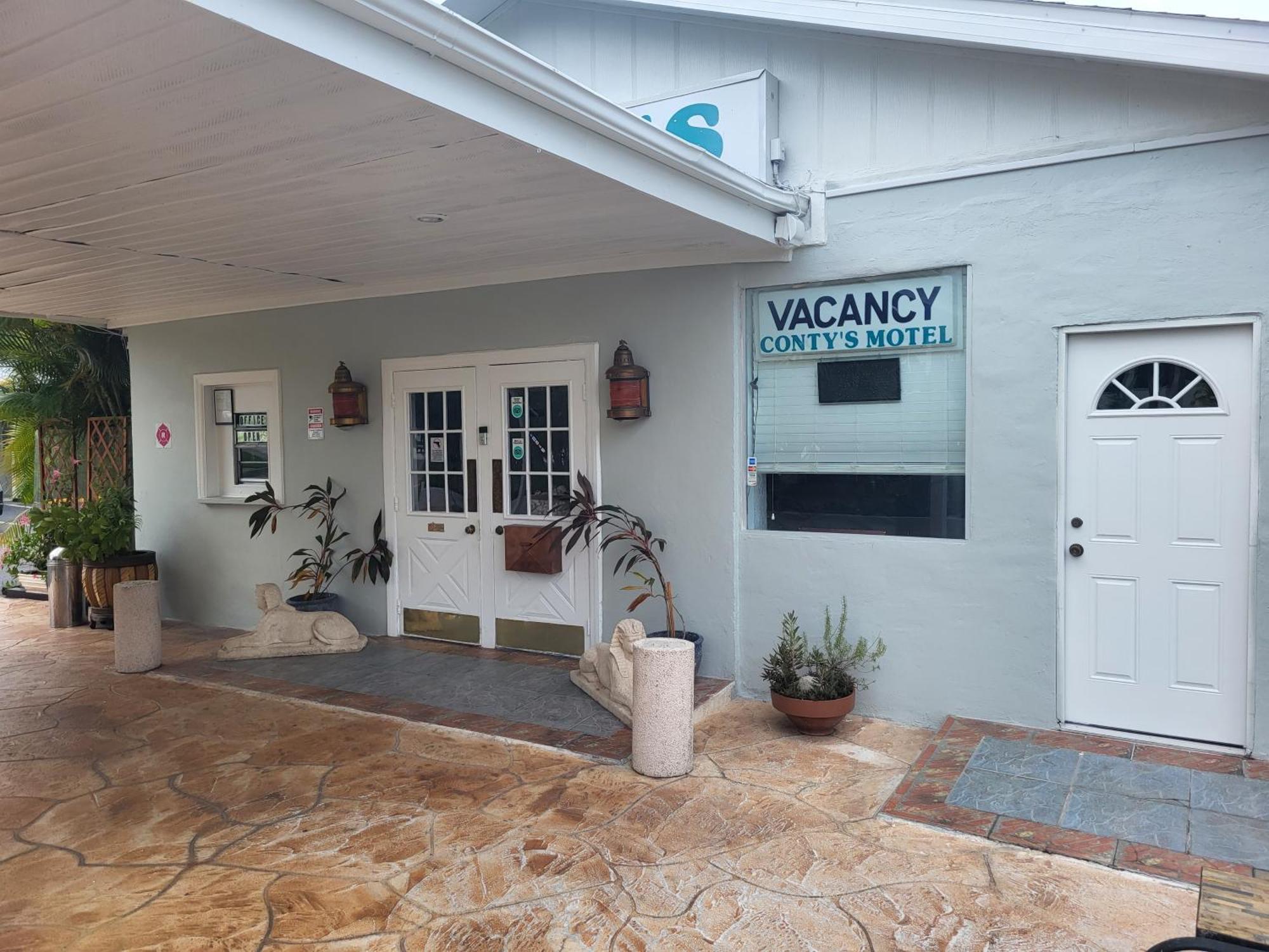 Conty'S Motel North North Naples Exterior foto