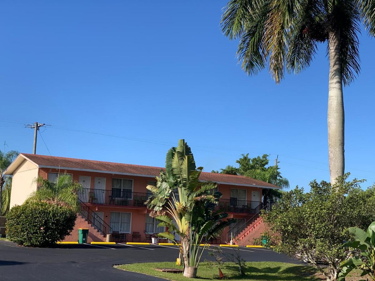 Conty'S Motel North North Naples Exterior foto